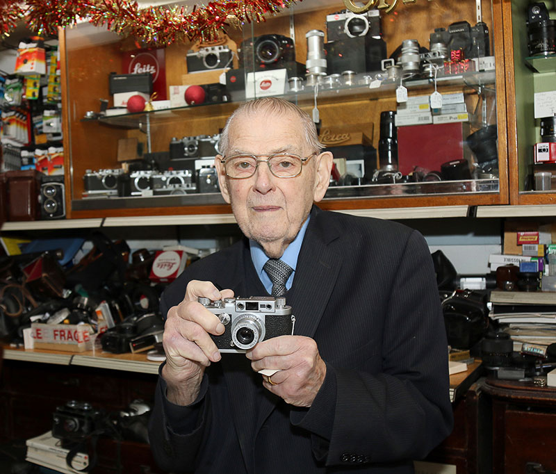 S50-Reg Roach with Leica Camera.jpg