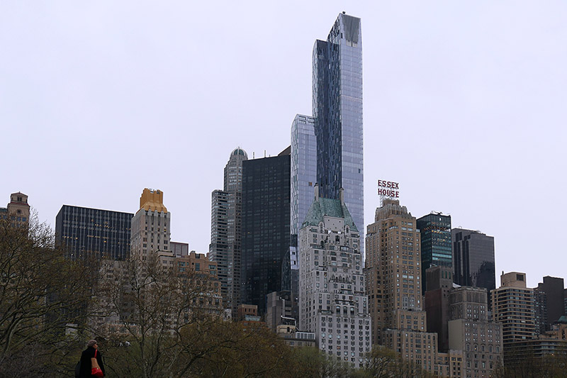 1-Sky Line near Central Park P1010446  800.jpg