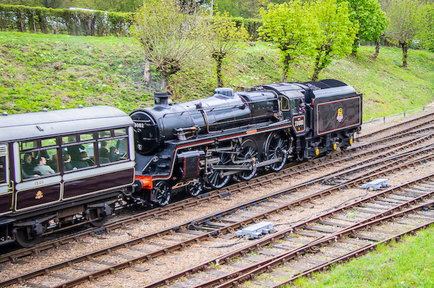 20170415 7D2 0047 BR Standard 5 no 73082 'Camelot' at HK.jpg