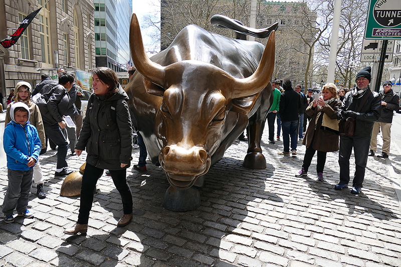 2x-Wall Street Bull.jpg