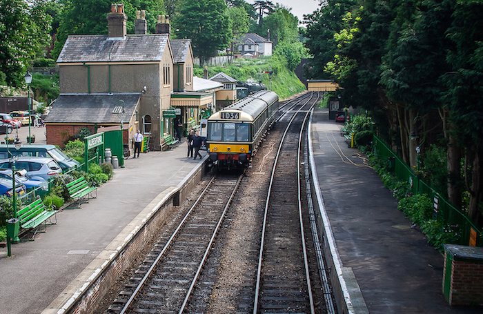 20080514 0027 Looking north thru Alresford.jpg