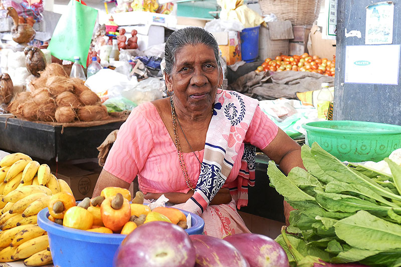 1A-Fruit Seller 800.jpg